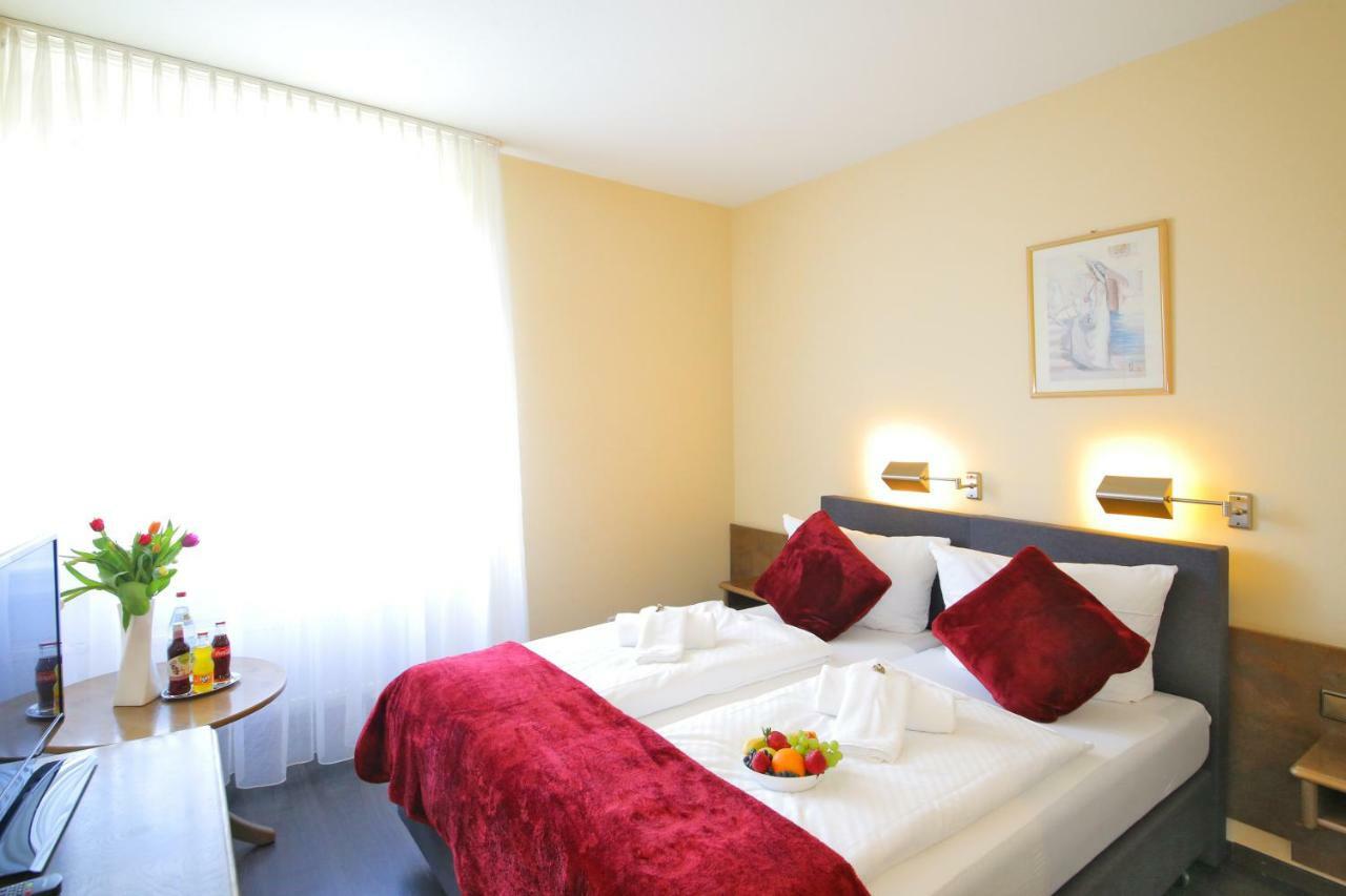 Hotel Kick Rauenberg  Exteriör bild
